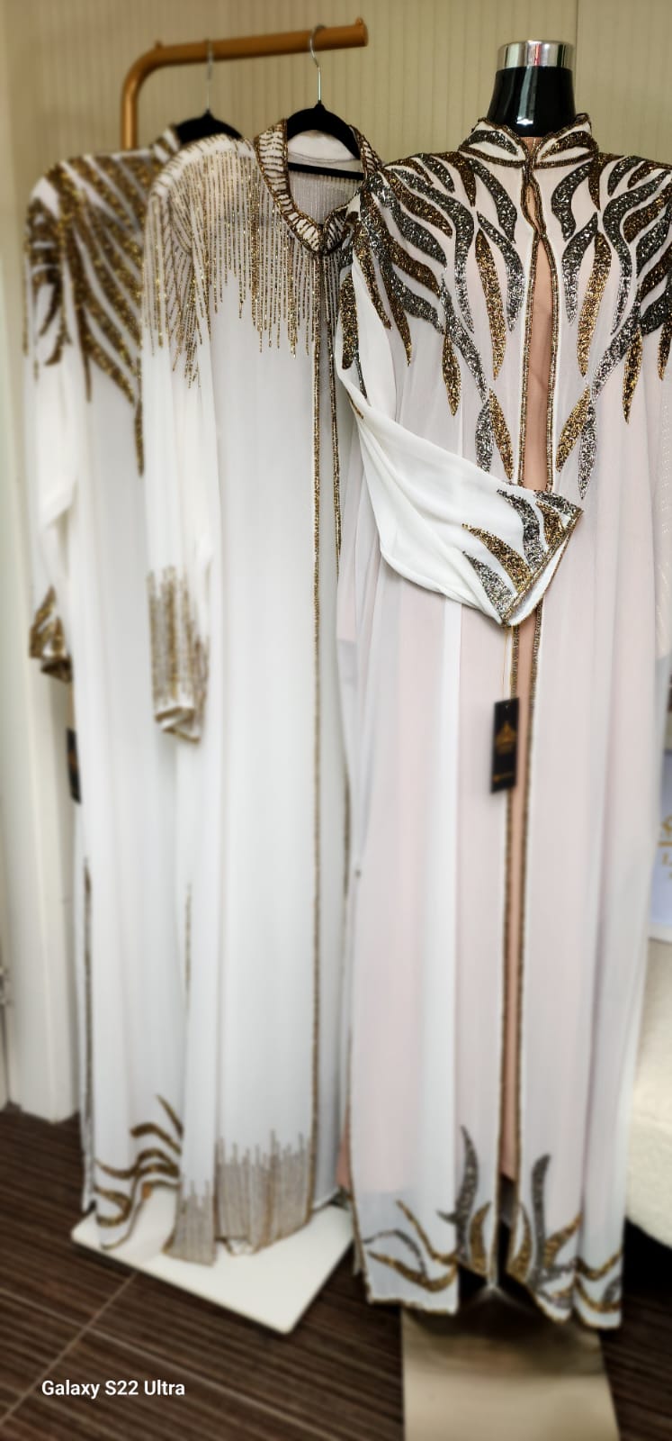 Signature Dubai Abaya