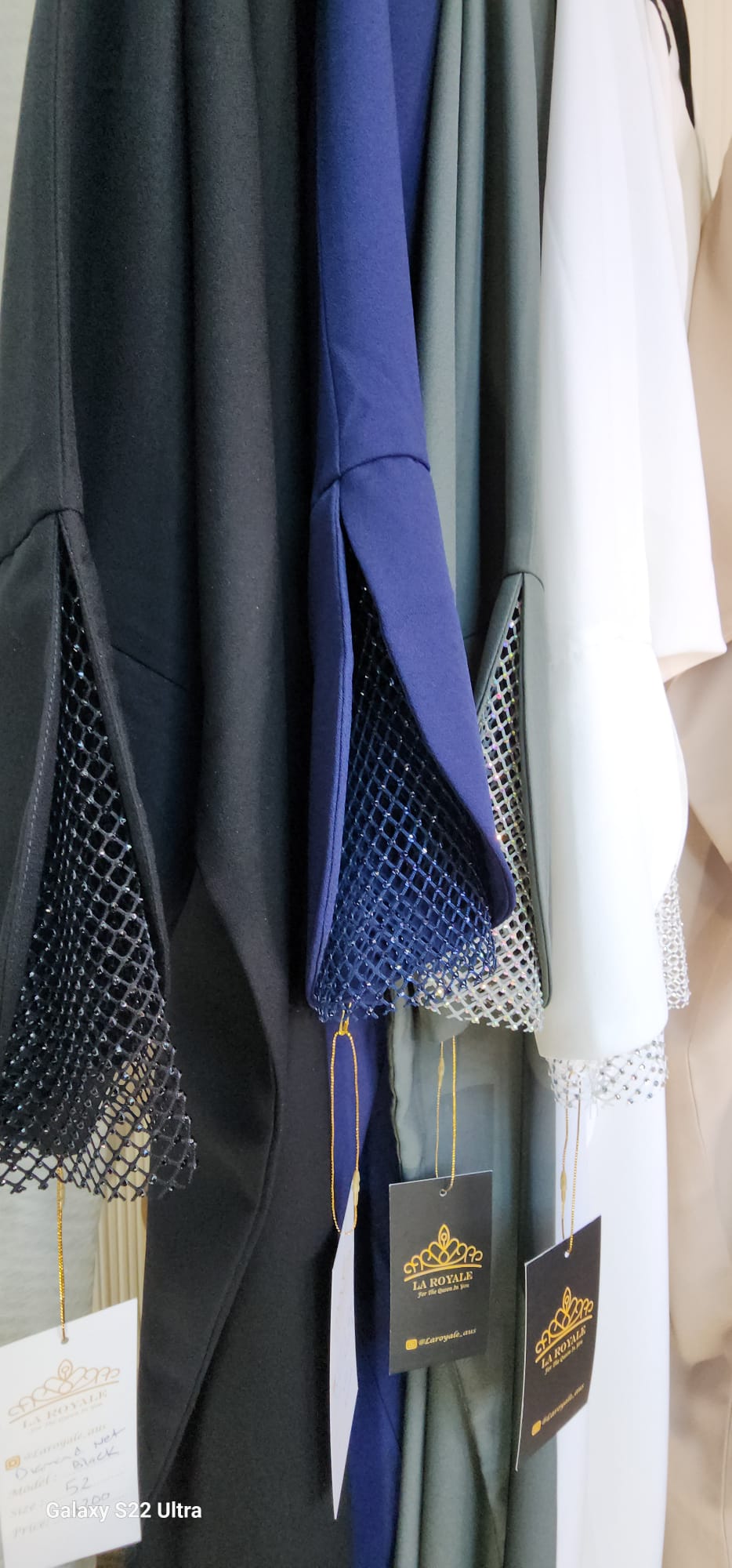 Diamond Sleeve Abaya