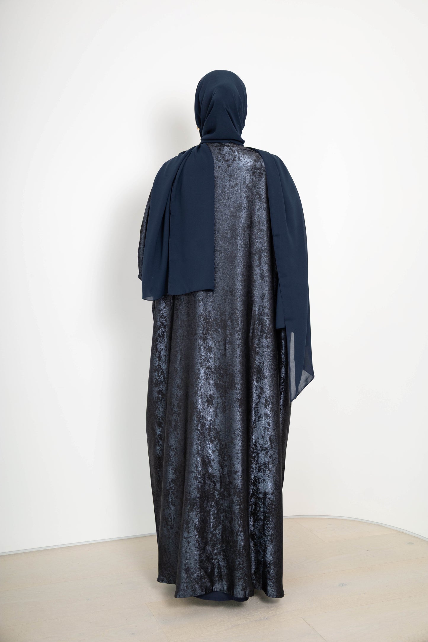 Beaded Metallica Abaya – 3-Piece Set