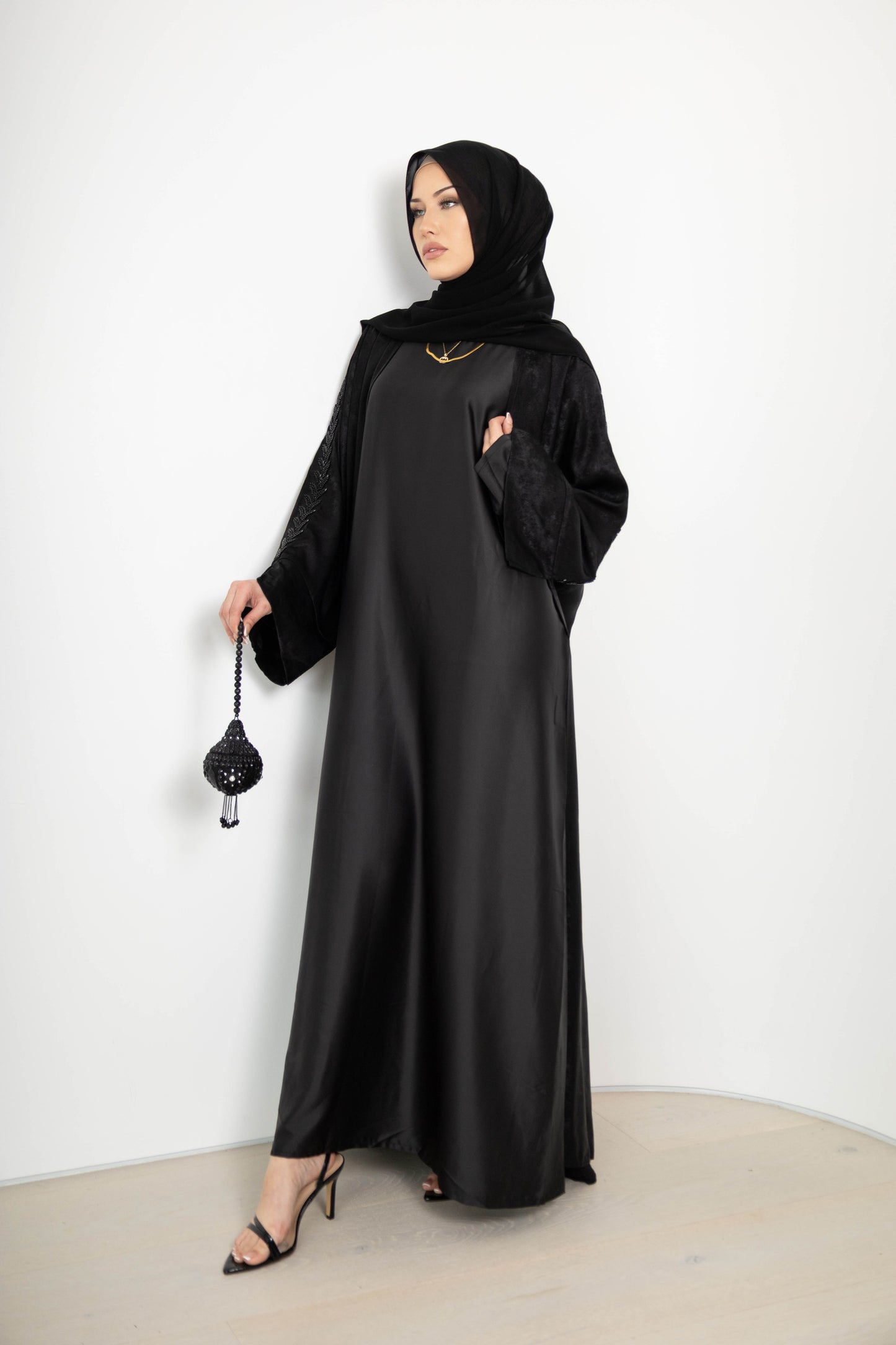 Beaded Metallica Abaya – 3-Piece Set