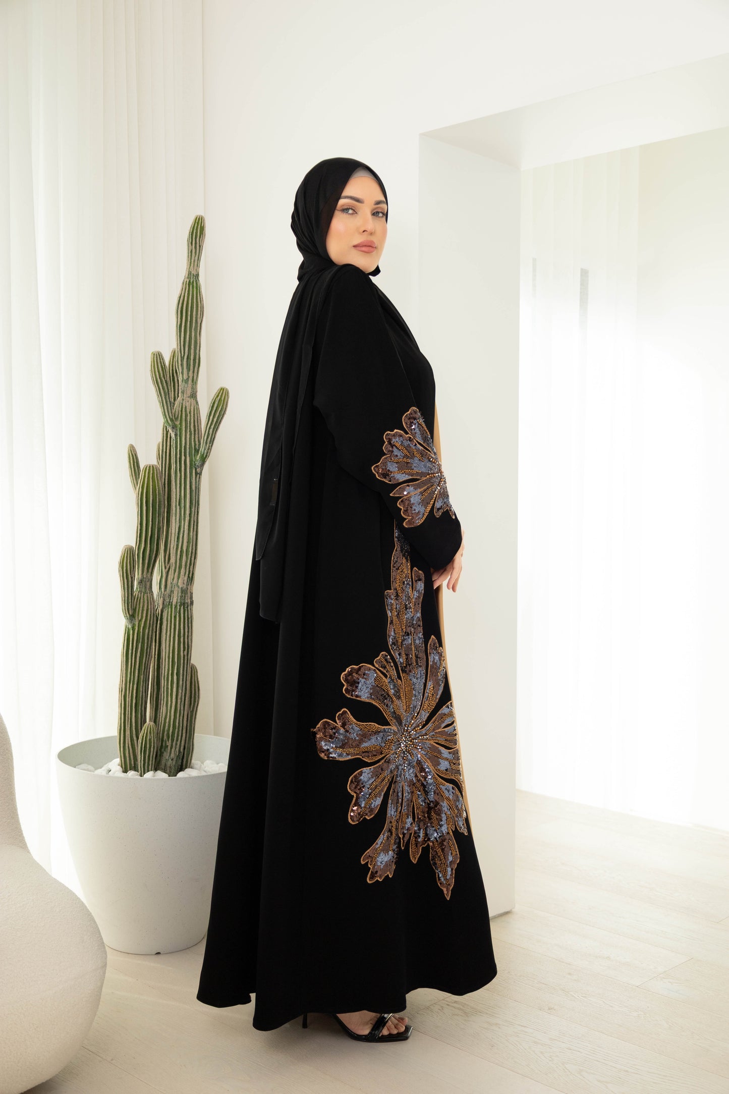 Bloom Abaya – 3-Piece Set