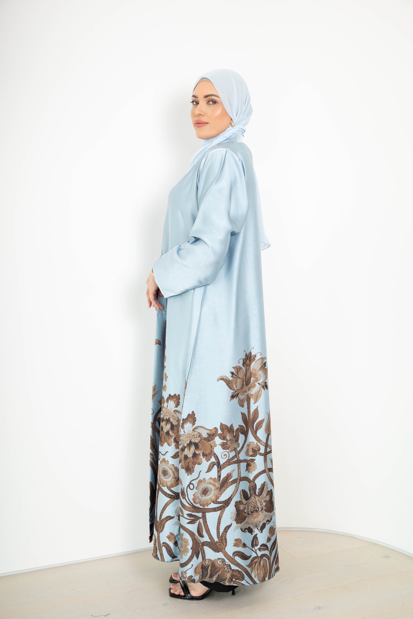 Lujayn Abaya with Scarf