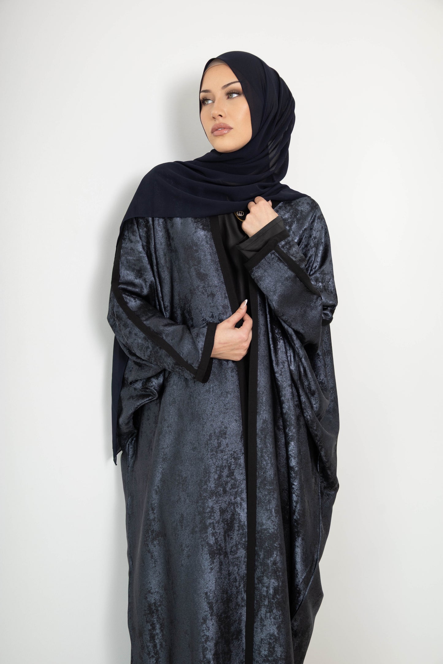 Metallica Abaya with Scarf