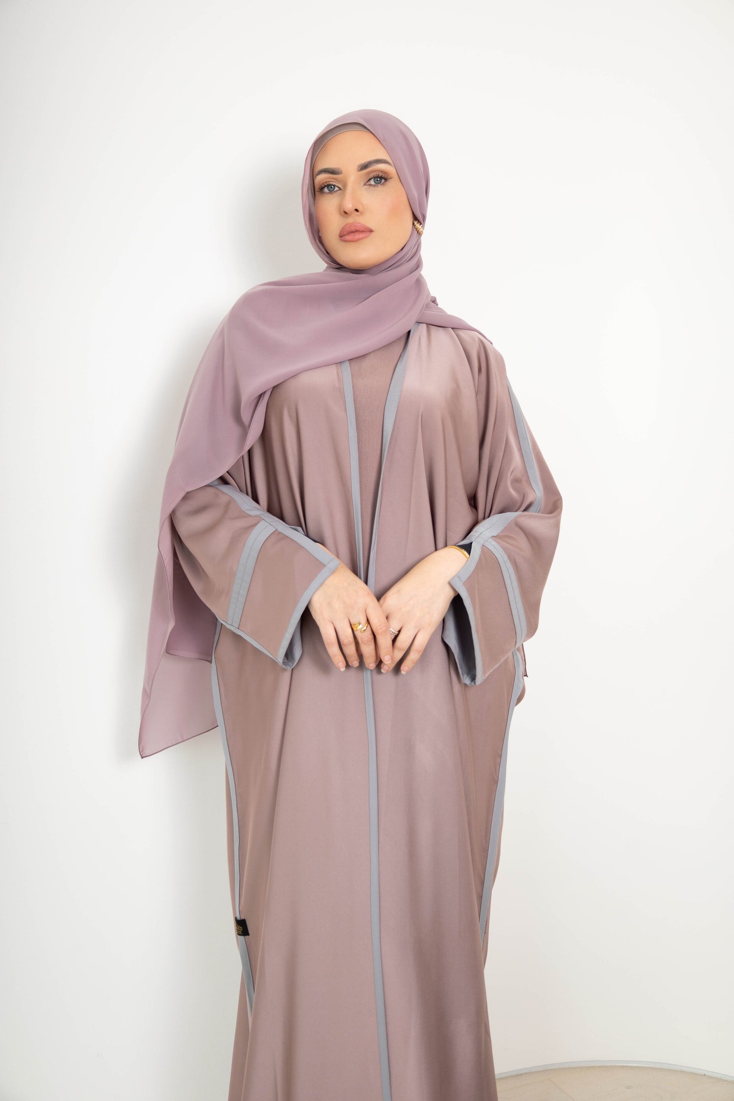 Tasneem Double-Sided Abaya – 3-Piece Set