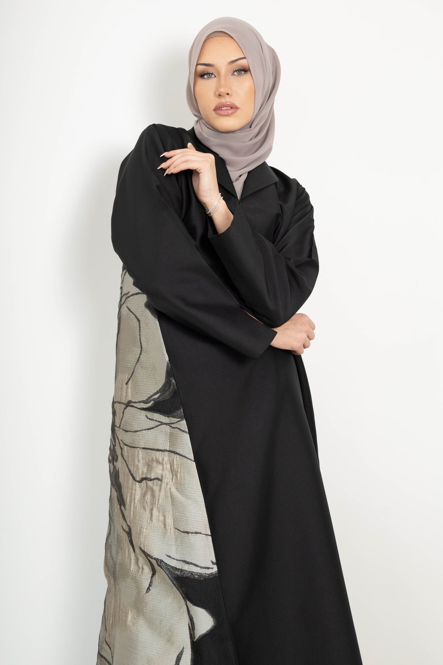 Zara Foils Abaya with Scarf