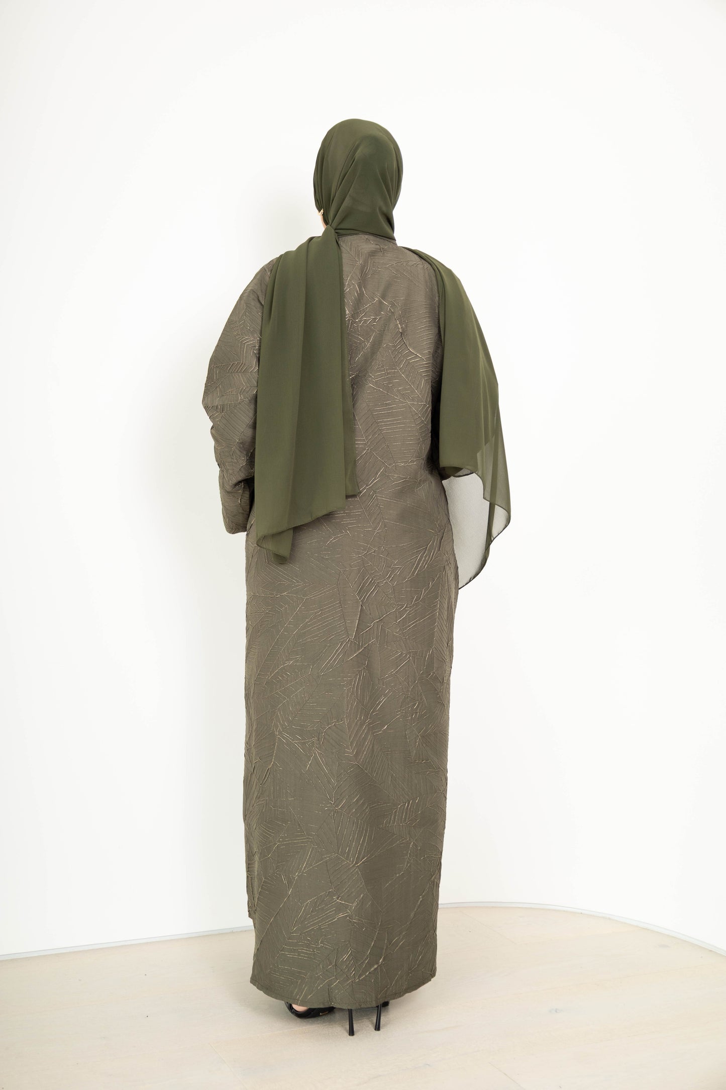 Dalia Textured Jacket Abaya with pockets - 2pc