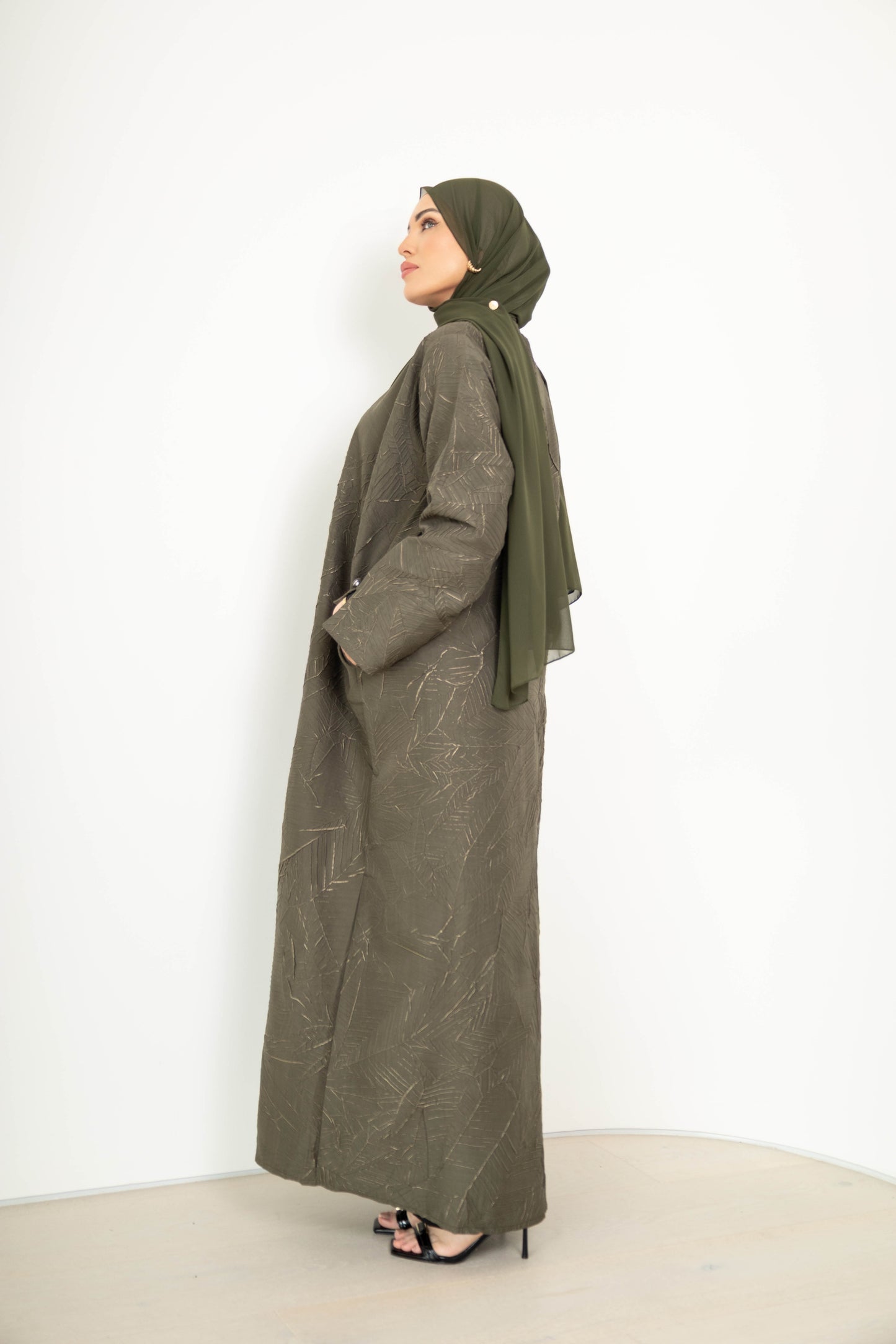 Dalia Textured Jacket Abaya with pockets - 2pc