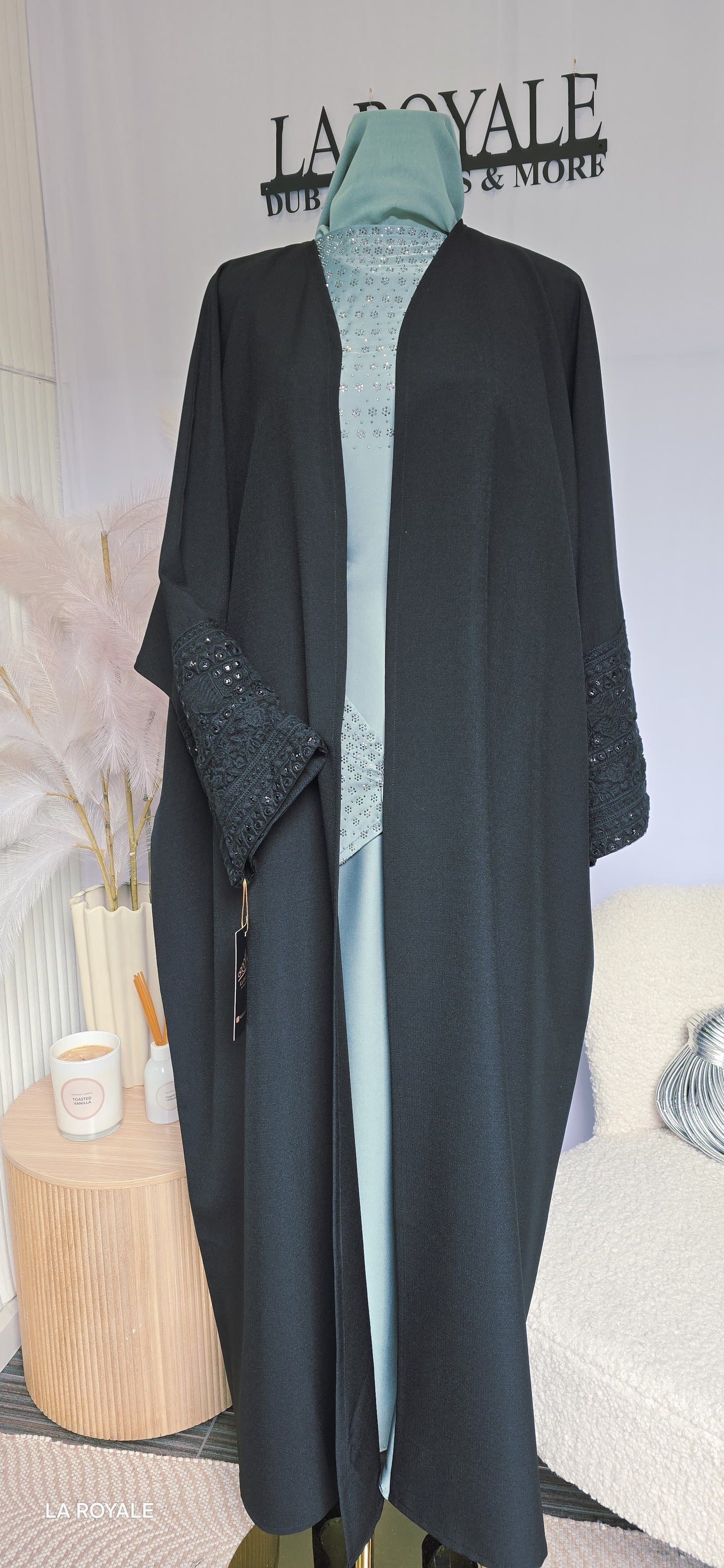 Aisha Abaya with Scarf