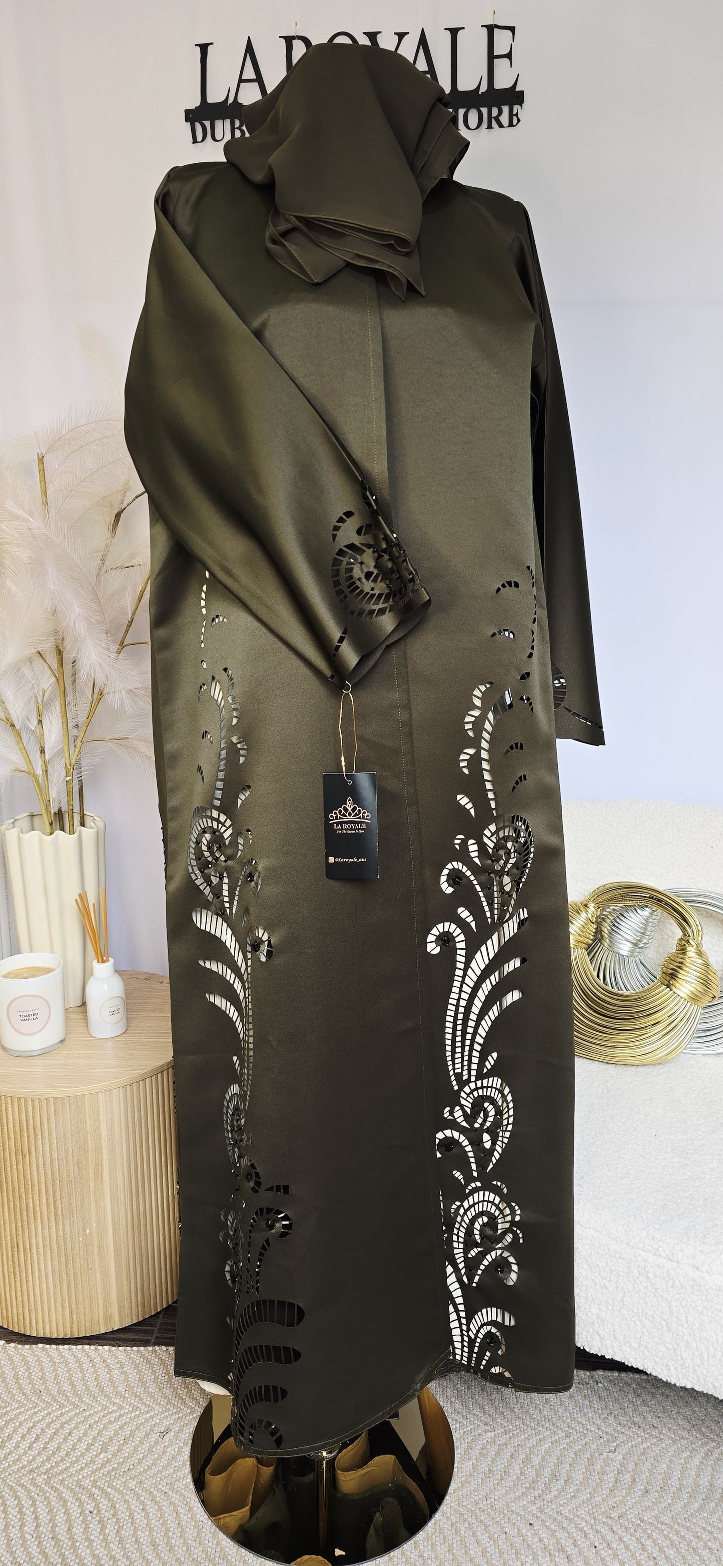 Laser Cut Abaya – 2-Piece Set