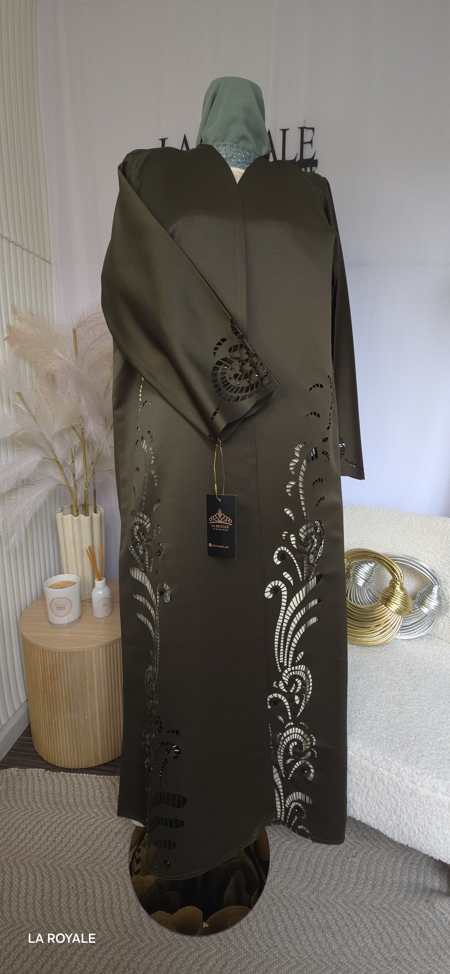 Laser Cut Abaya – 2-Piece Set