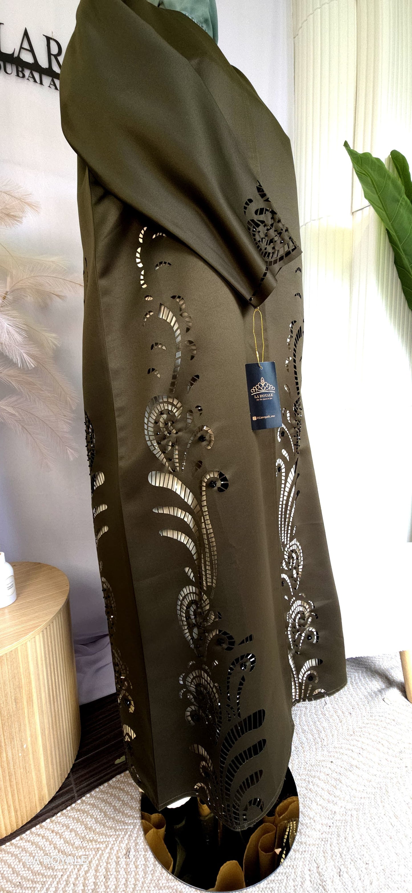 Laser Cut Abaya – 2-Piece Set