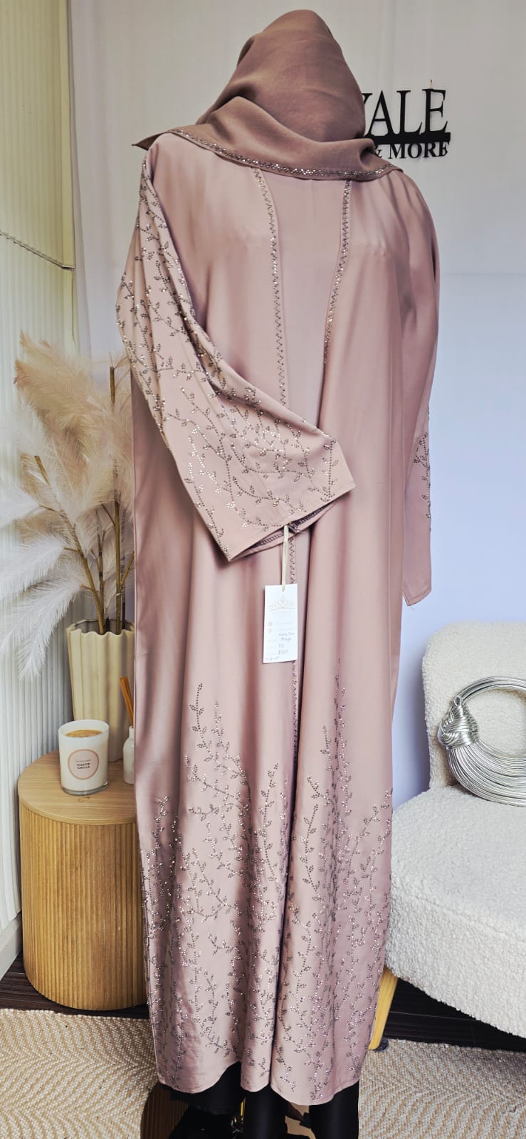 Maya Abaya – 4-Piece Set