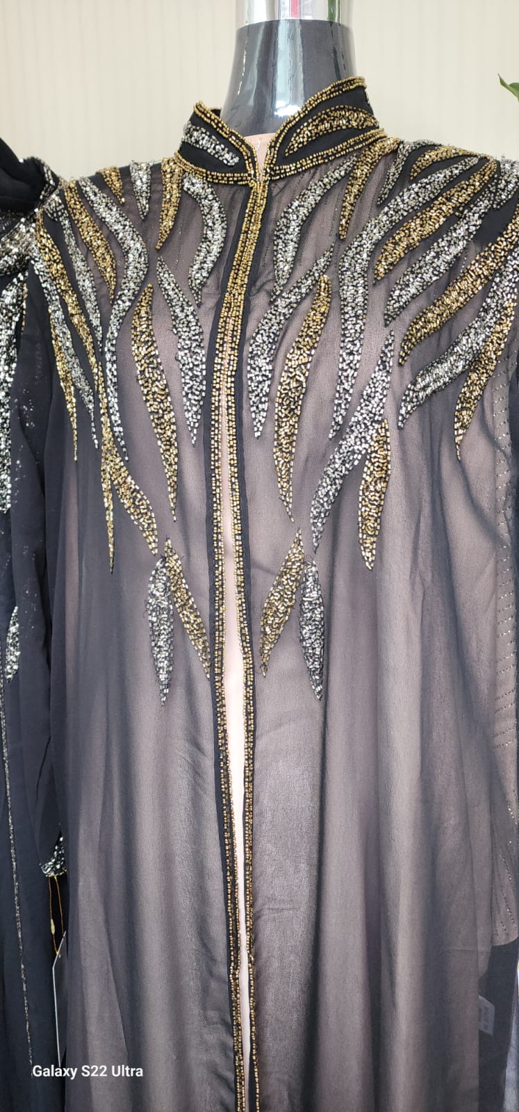 Signature Dubai Abaya
