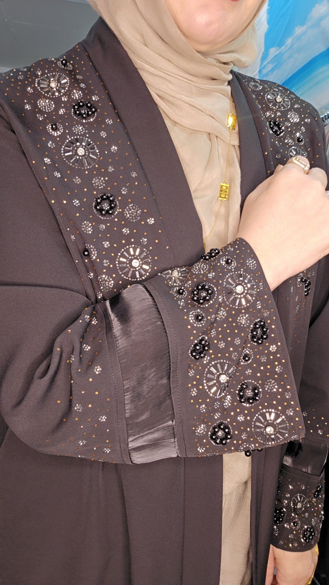 WASL BEADED 3pc Abaya