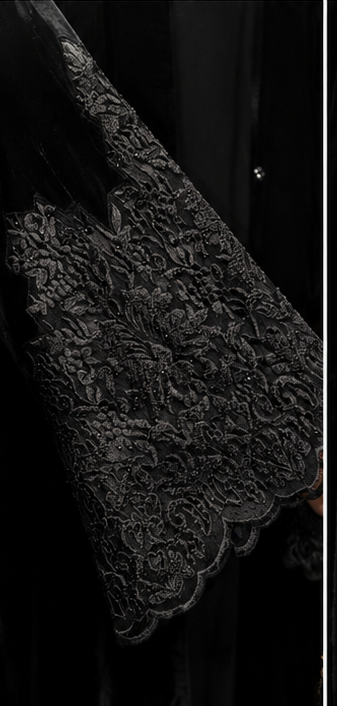 English lace Lux Noir Velvet 2pc